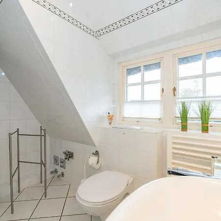 Apartment Altstadttor 20 *
